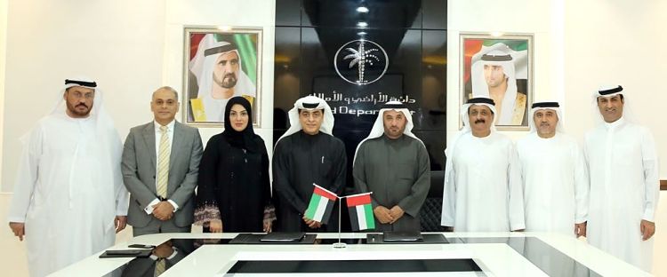Dubai Land Departments signs off DH 131B in just 8 months via service centers.