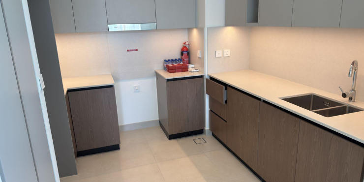 Luxury 3-BR Apartment with Burj Khalifa Views at Creek Palace