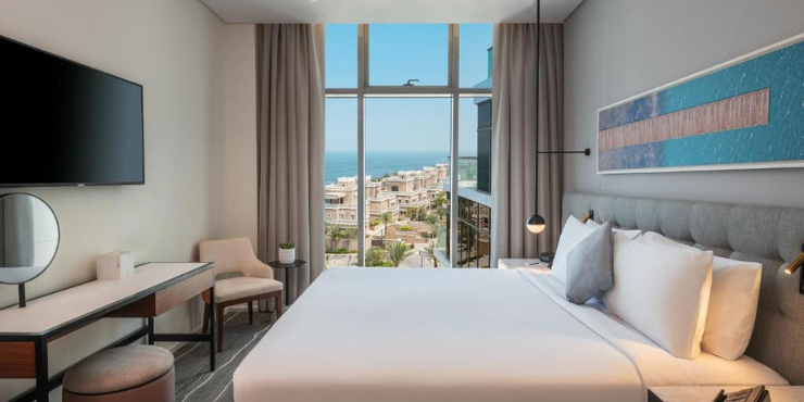 Top-Floor Dual-Key Hotel Apartment for Sale at Th8