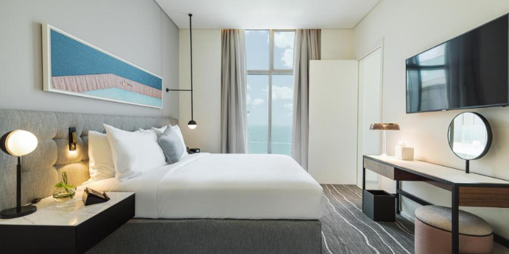 Top-Floor Dual-Key Hotel Apartment for Sale at Th8