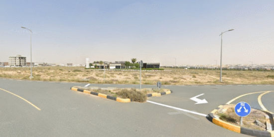 Large Freehold Residential Plot – Exceptional Price, Prime Location