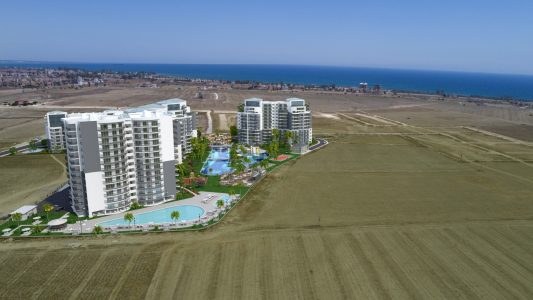 Edelweiss Residence Apartments in Long Beach, Iskele