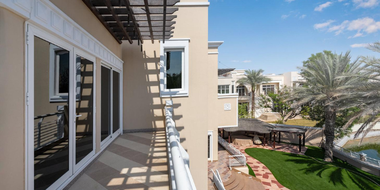 7 Bedroom Villa in Emirates Hills, Dubai
