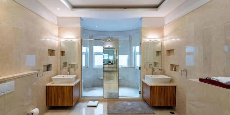 7 Bedroom Villa in Emirates Hills, Dubai