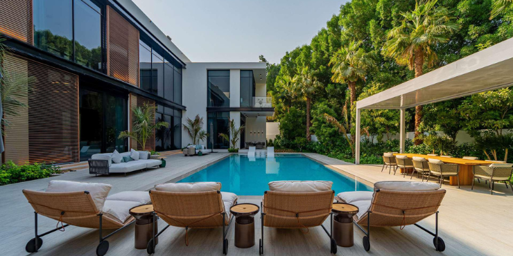 Luxury Mansion for Sale in Al Barari | Fully Furnished Villa