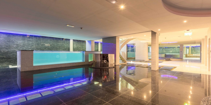 Ultra-Luxury Villa in Pearl Jumeirah, Dubai
