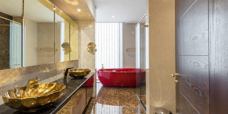 Own a Spectacular 8BR Luxury Villa in Pearl Jumeirah