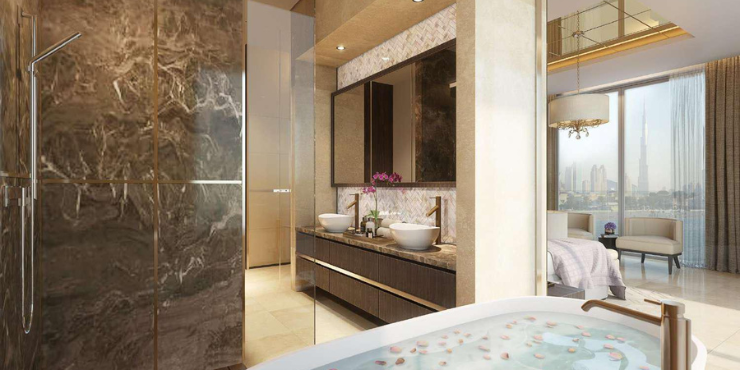 Exclusive Villa Plot & Luxury Renovated Villa for Sale in Pearl Jumeirah Dubai