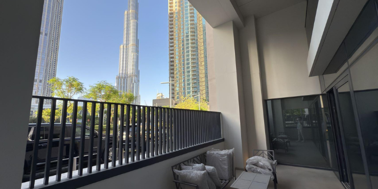 3-Bedroom Duplex Townhouse in Downtown Dubai