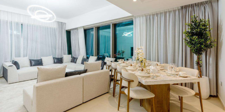 3-Bedroom Apartment in Downtown Views II – Tower 3
