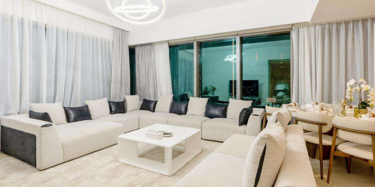 3-Bedroom Apartment in Downtown Views II – Tower 3