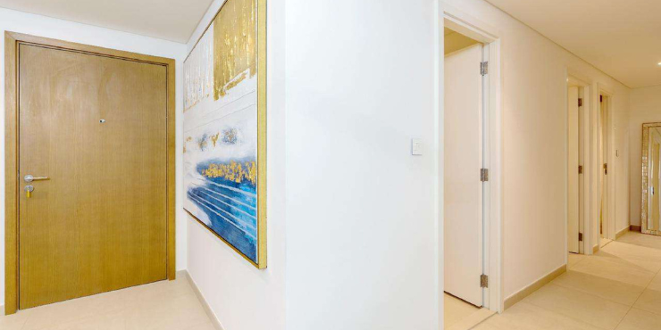 3-Bedroom Apartment in Downtown Views II – Tower 3