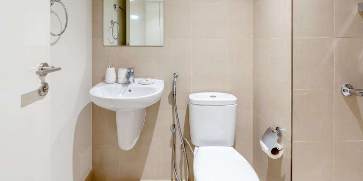3-Bedroom Apartment in Downtown Views II – Tower 3