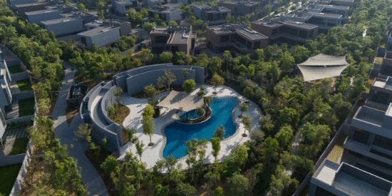 Laura at Masaar Phase 3, Sharjah