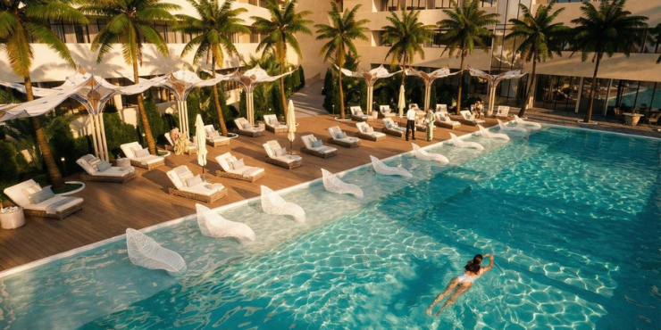 The Regent Yacht Hotel at Dubai Internet City